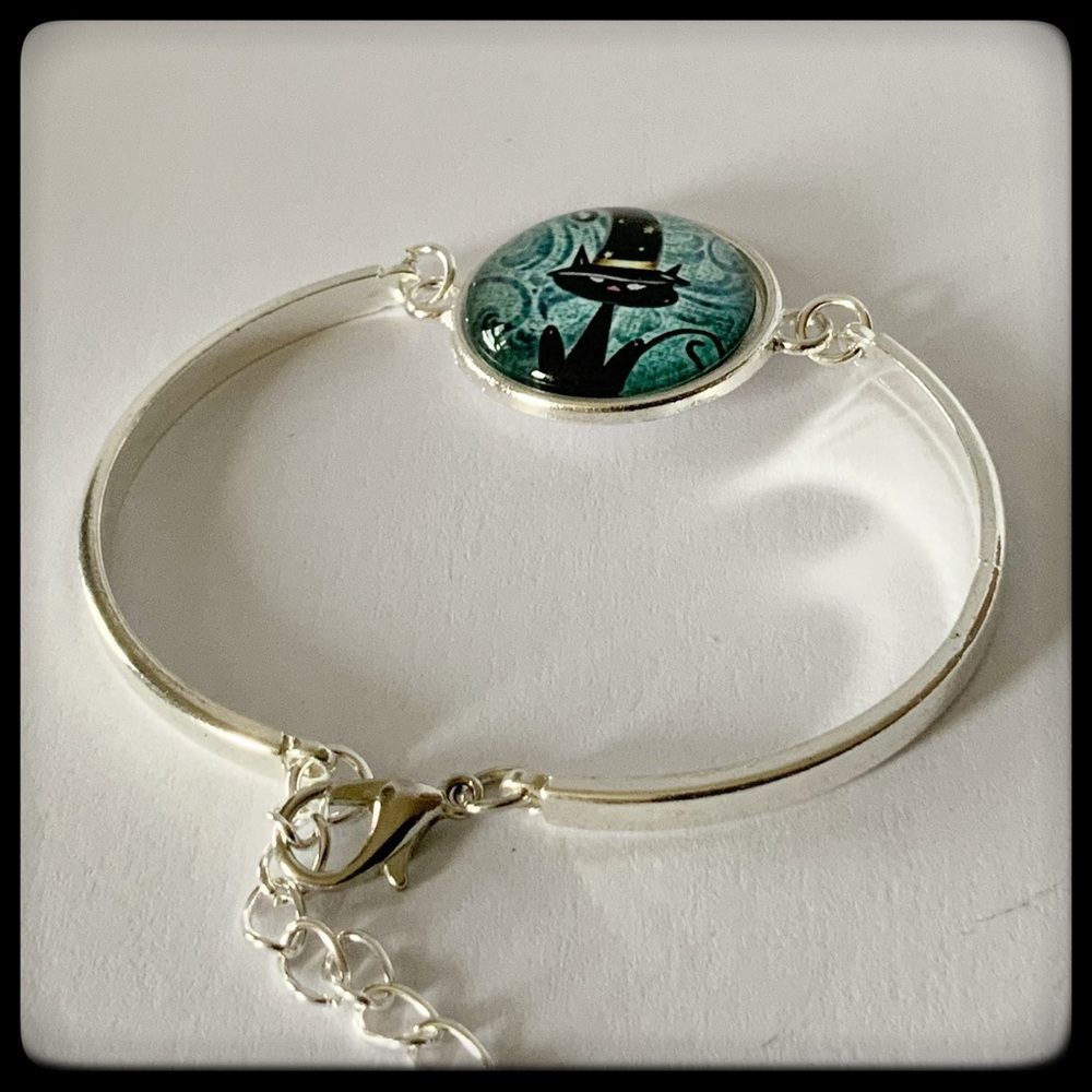 🆕 ✅ SILVER GLASS CABOCHON BRACELET